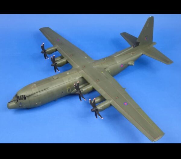 C-130J SUPER HERCULES 1/72 - Imagen 5
