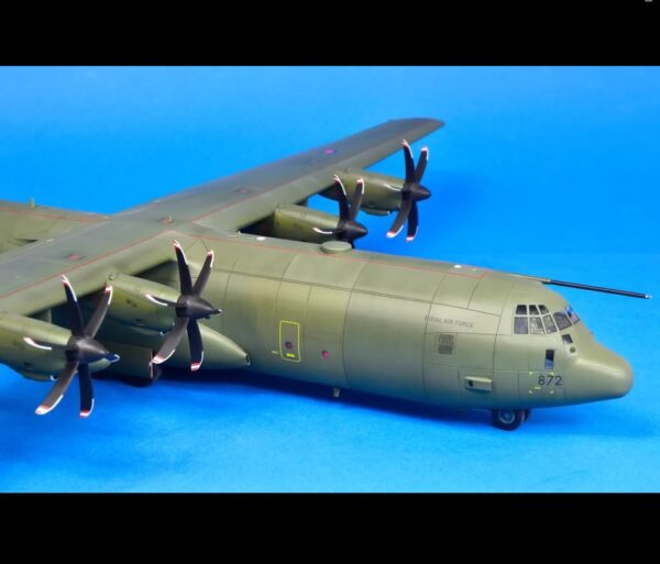 C-130J SUPER HERCULES 1/72 - Imagen 7