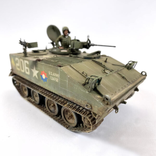 M114 EARLY & LATE CON INTERIOR 2 EN 1 TAKOM 1/35 - Imagen 5