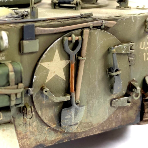 M114 EARLY & LATE CON INTERIOR 2 EN 1 TAKOM 1/35 - Imagen 7
