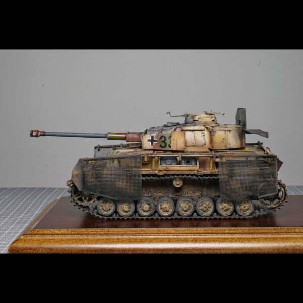 PANZER IV AUSF. J LATE BORDER MODEL 1/35 - Imagen 3