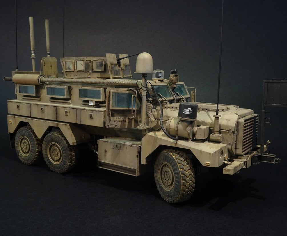 COUGAR 6X6 U.S MRAP VEHICLE 1/35 - Imagen 3